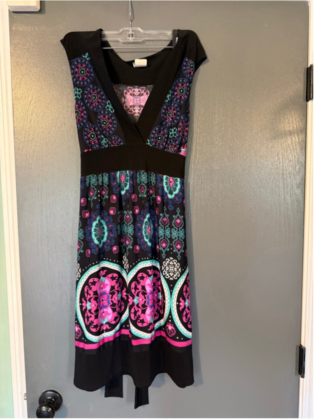 Women's Wrapper Black & Pink Patterned Dress Juniors L